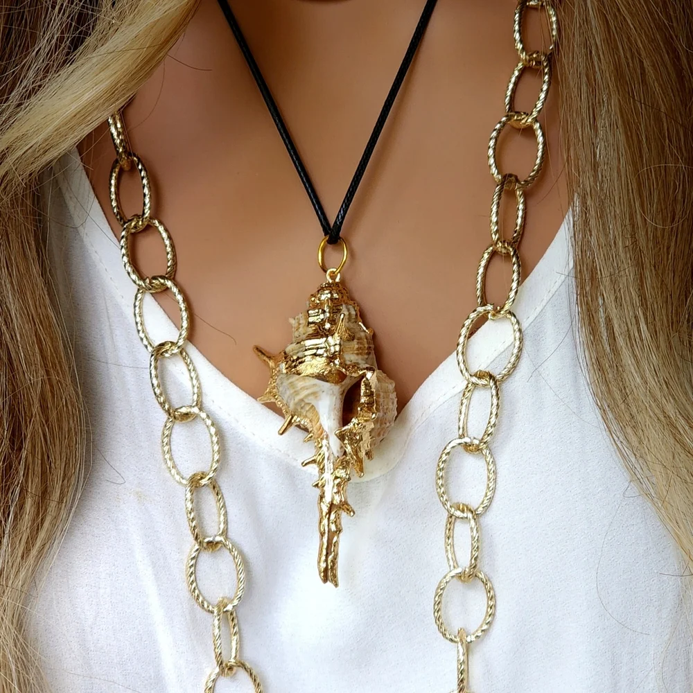 Free People Jewelry Genuine Ocean Shell Gold Boho Hypoallergic Black cord
